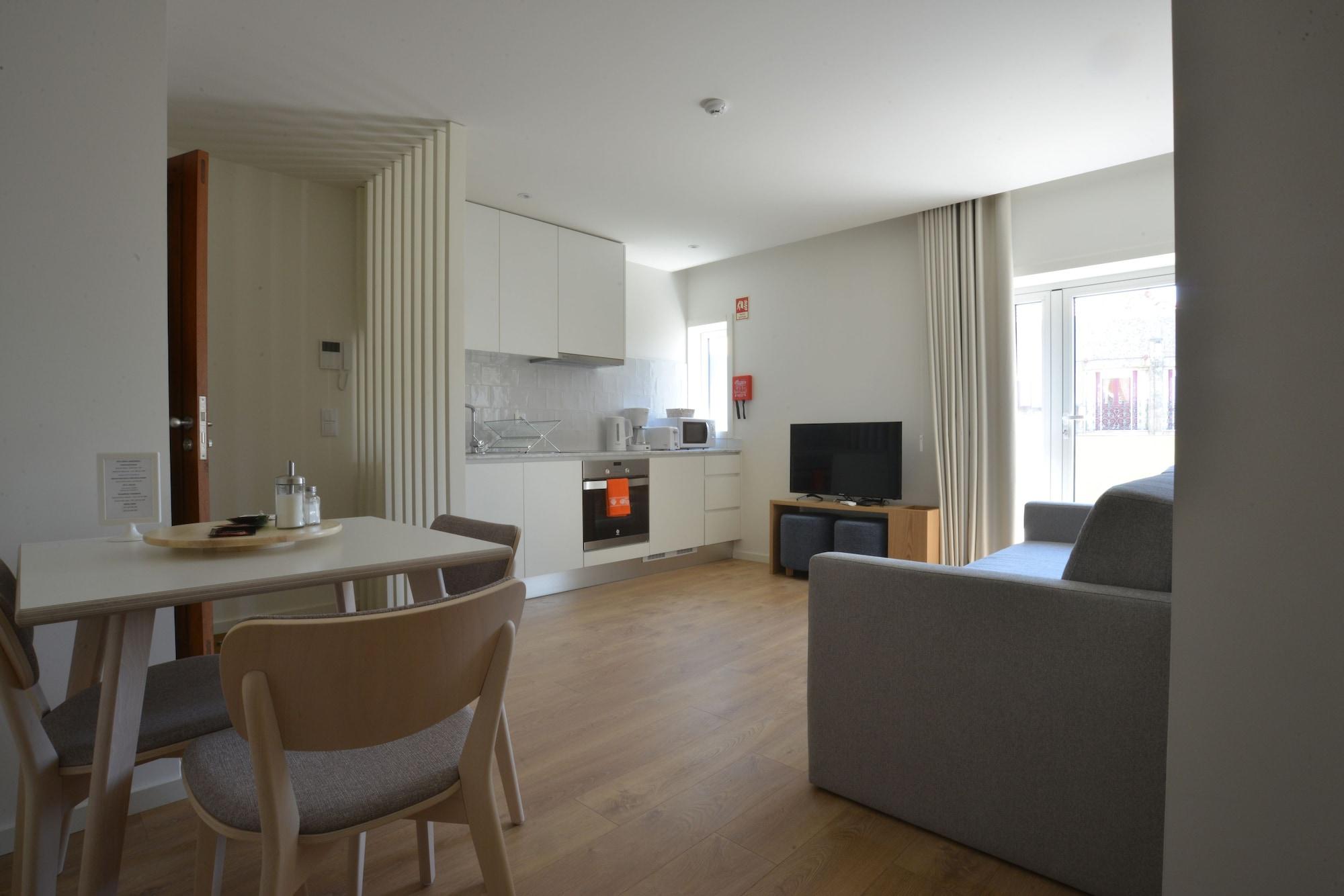 Spot Family Apartments Порту Экстерьер фото