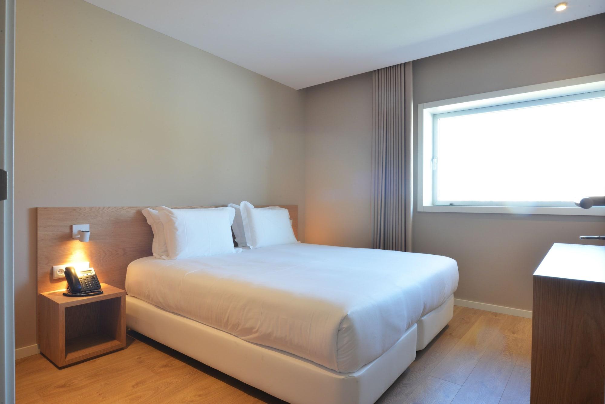 Spot Family Apartments Порту Экстерьер фото