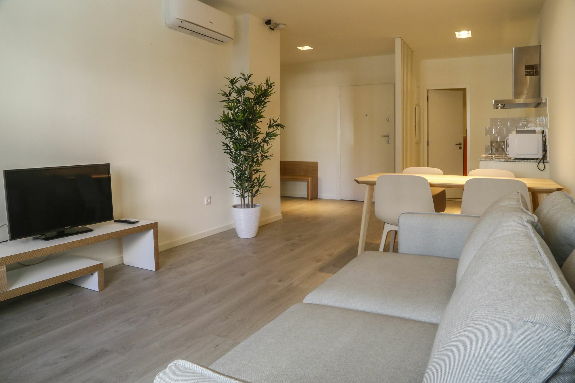 Spot Family Apartments Порту Экстерьер фото