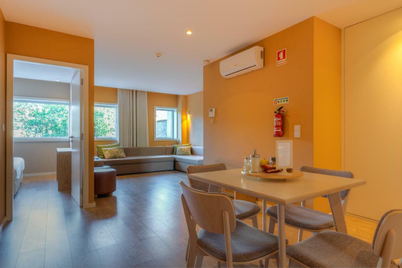 Spot Family Apartments Порту Экстерьер фото