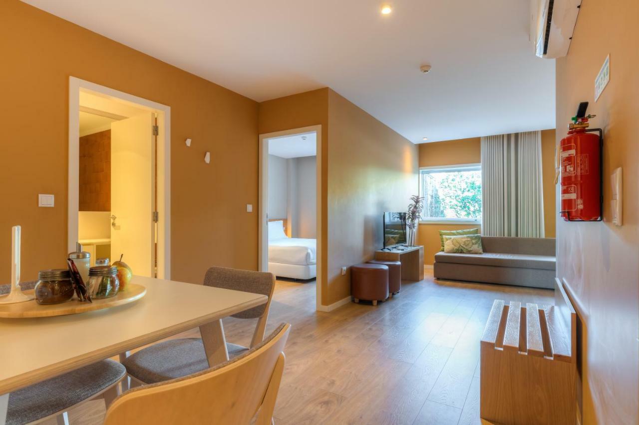 Spot Family Apartments Порту Экстерьер фото