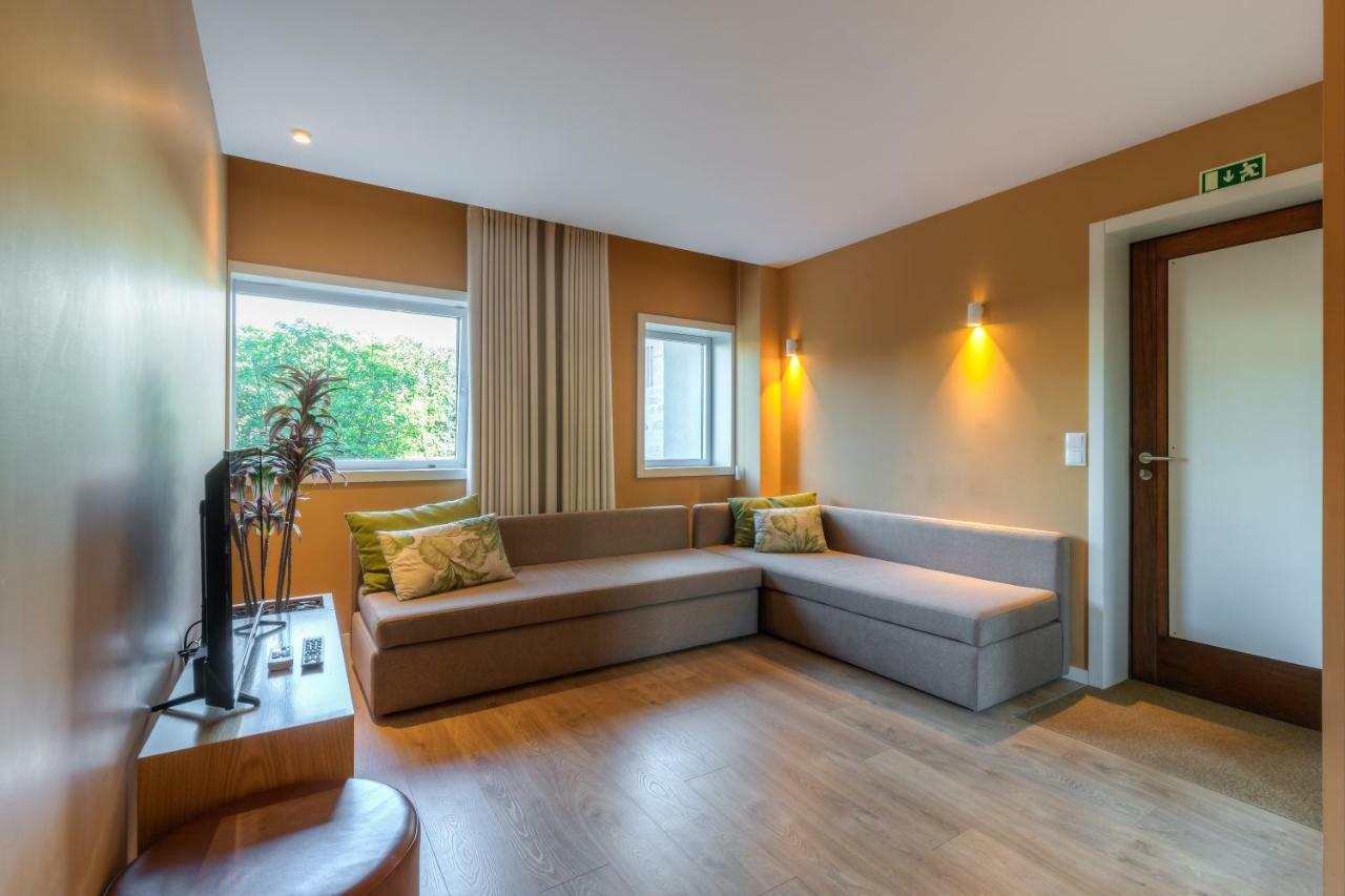 Spot Family Apartments Порту Экстерьер фото